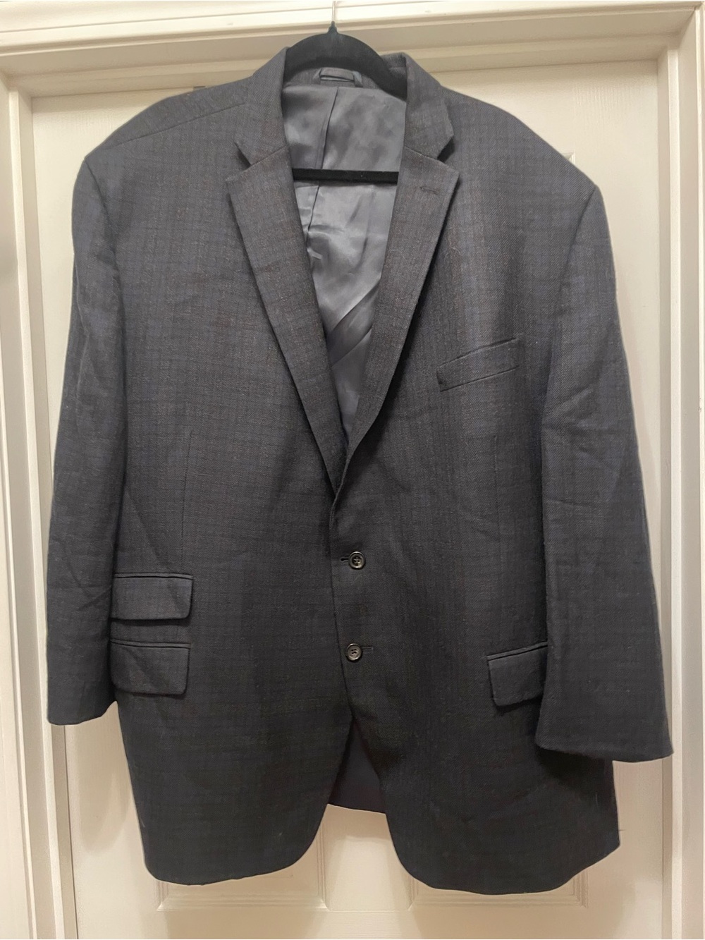 Ralph Lauren Classic Men's wool navy with subtle gray plaid Two-Button Blazer